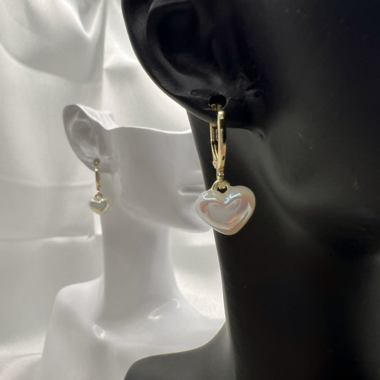 Lumi Pearl Heart Earrings