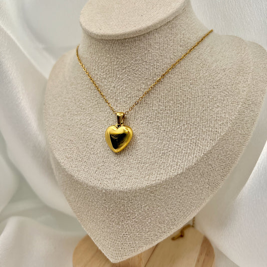 Sorella Heart Necklace