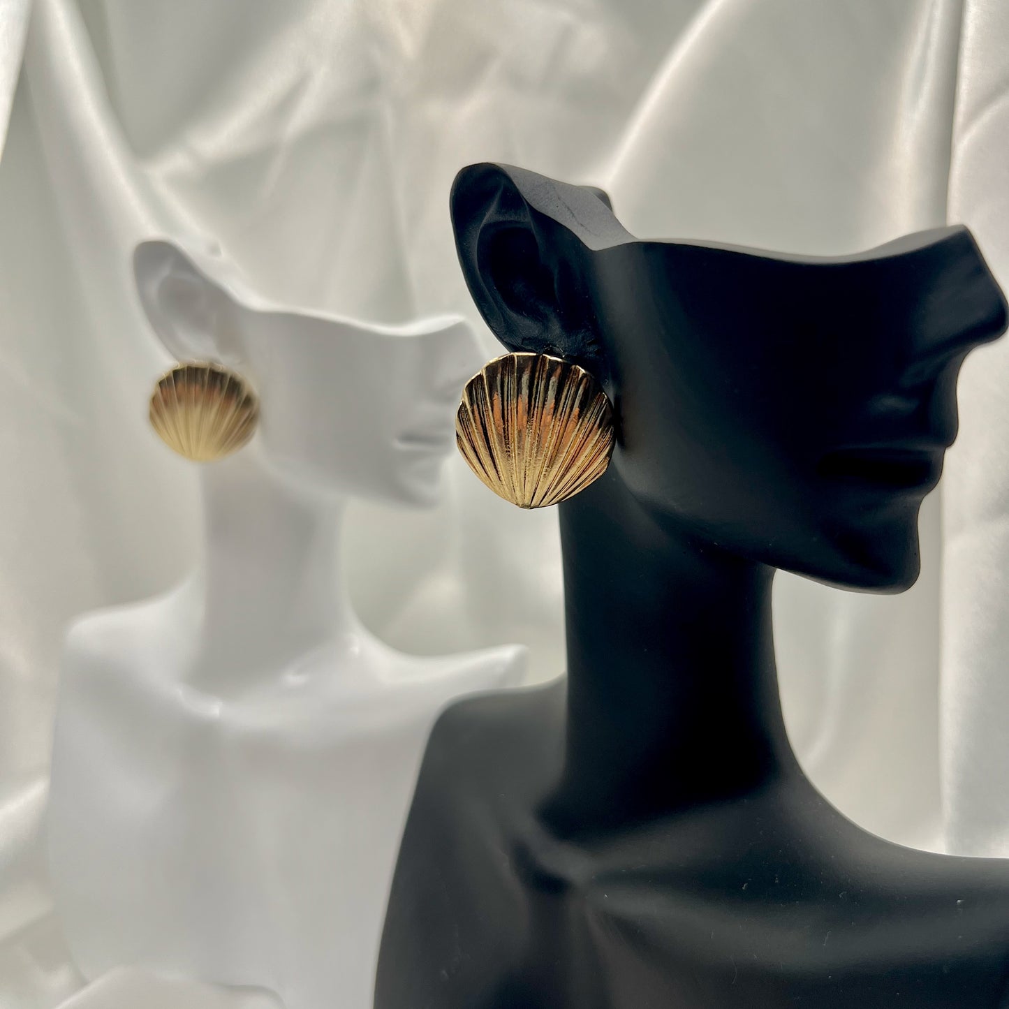 Coralie Shell Stud Earrings