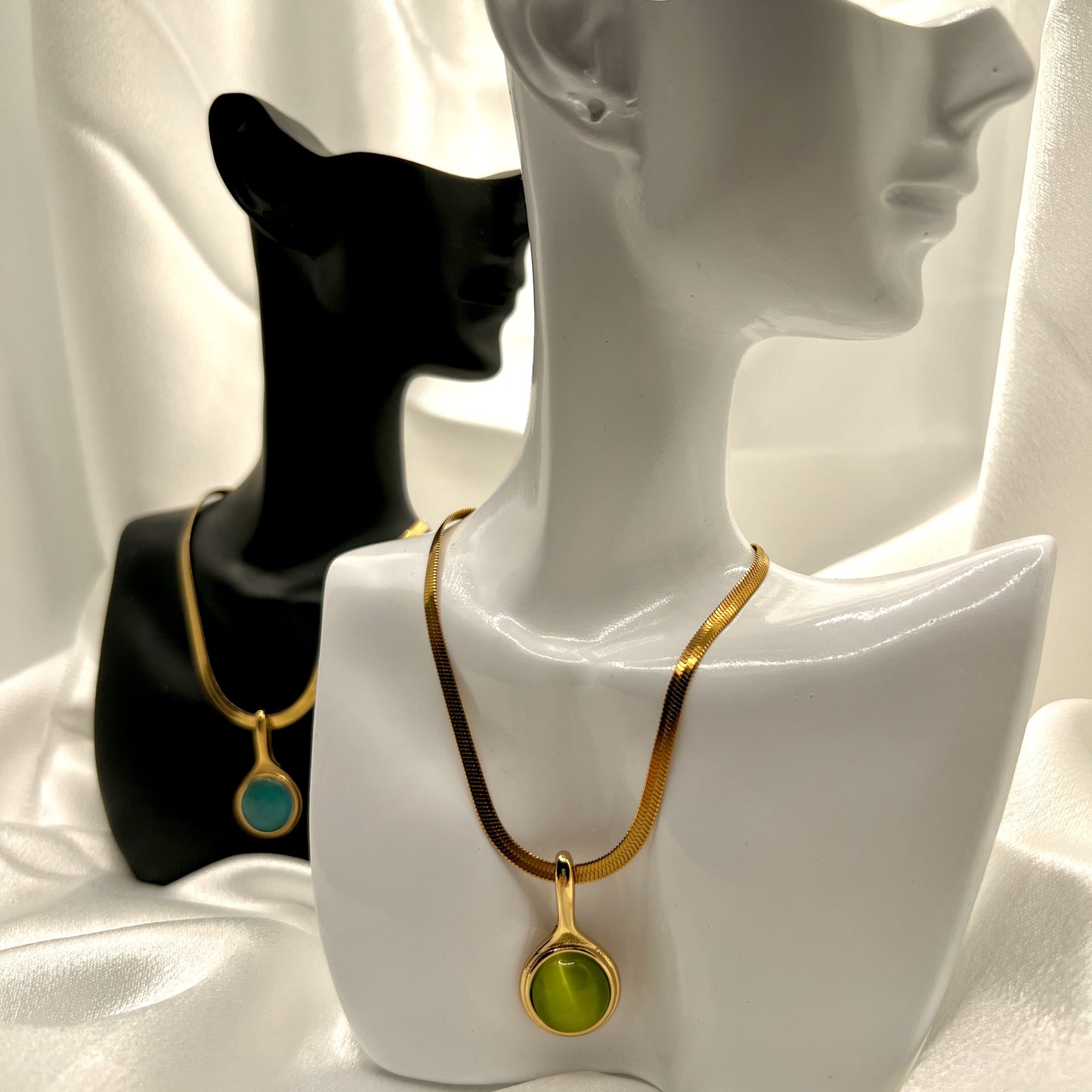 Elowen Gloss Stone Necklace - Olive Green & Ocean Blue