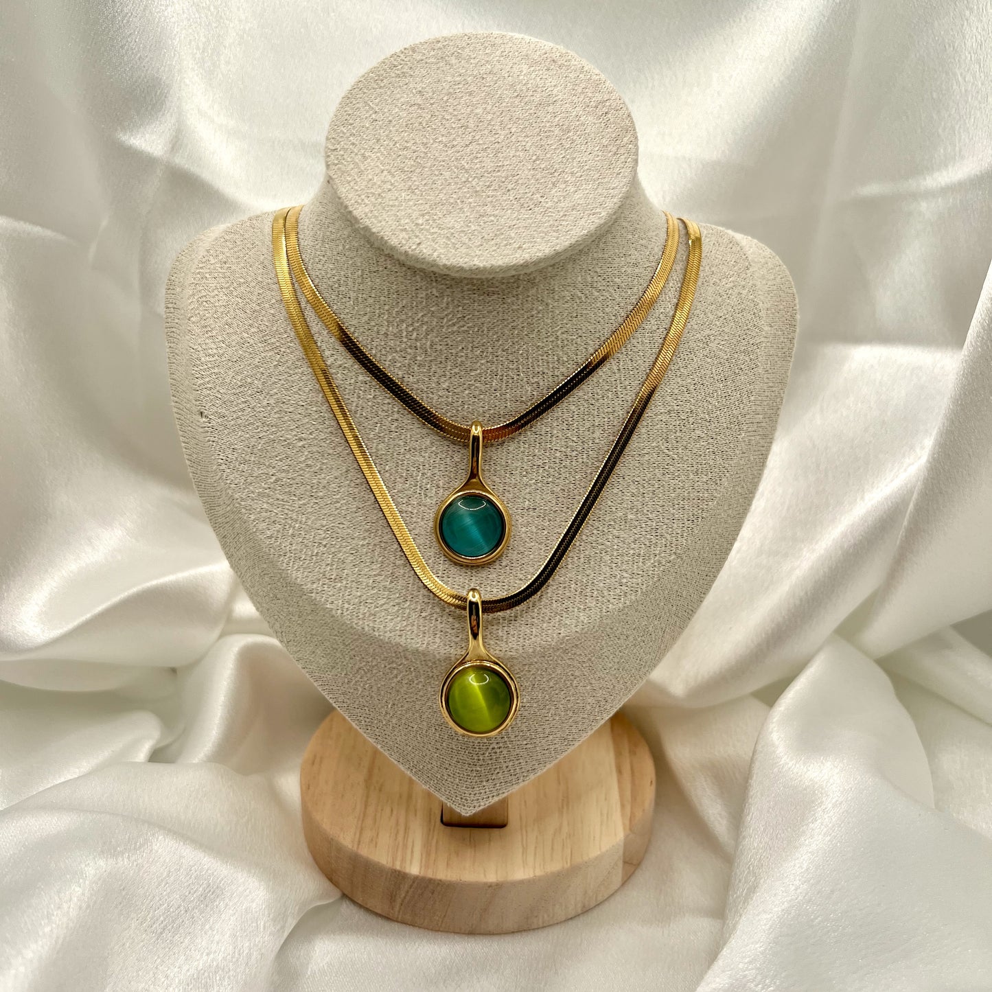 Elowen Gloss Stone Necklace - Olive Green & Ocean Blue