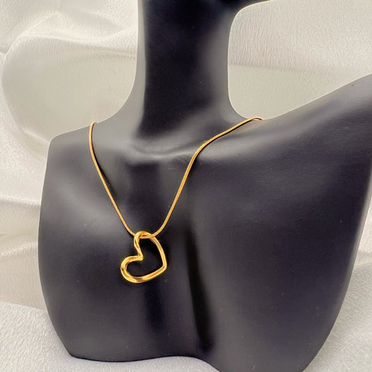 Kaia Open Heart Necklace