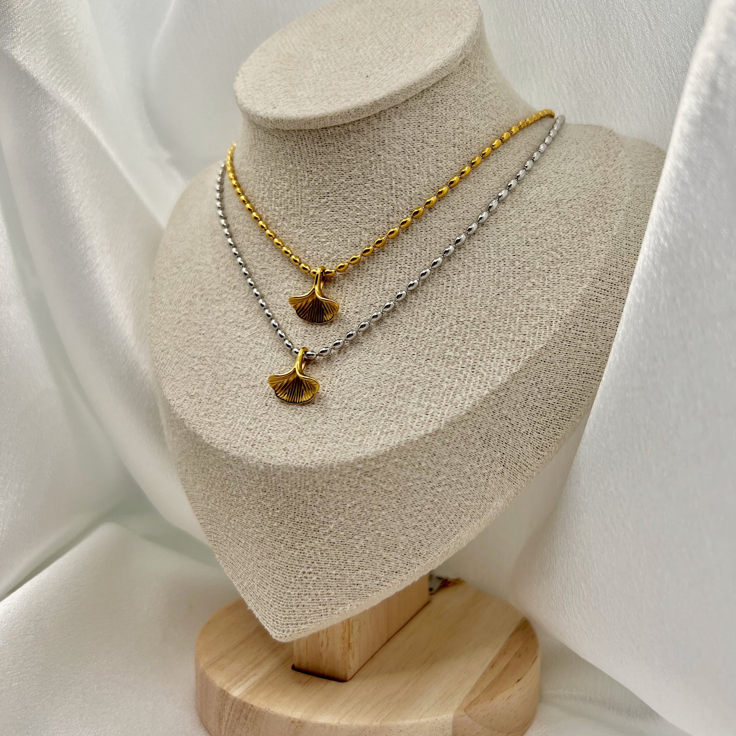 Nerina Mermaid Tail Necklace