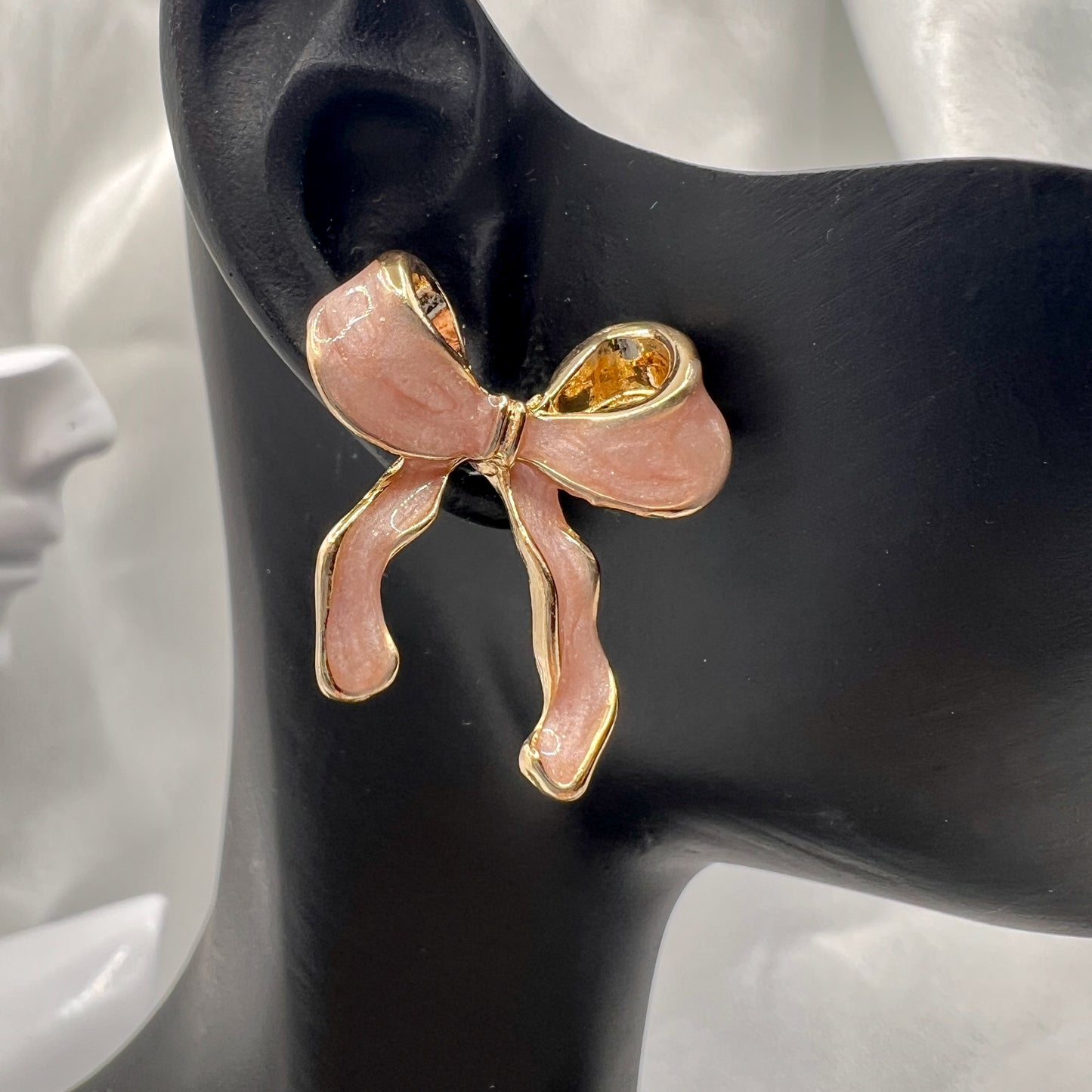 Velina Bow Earrings