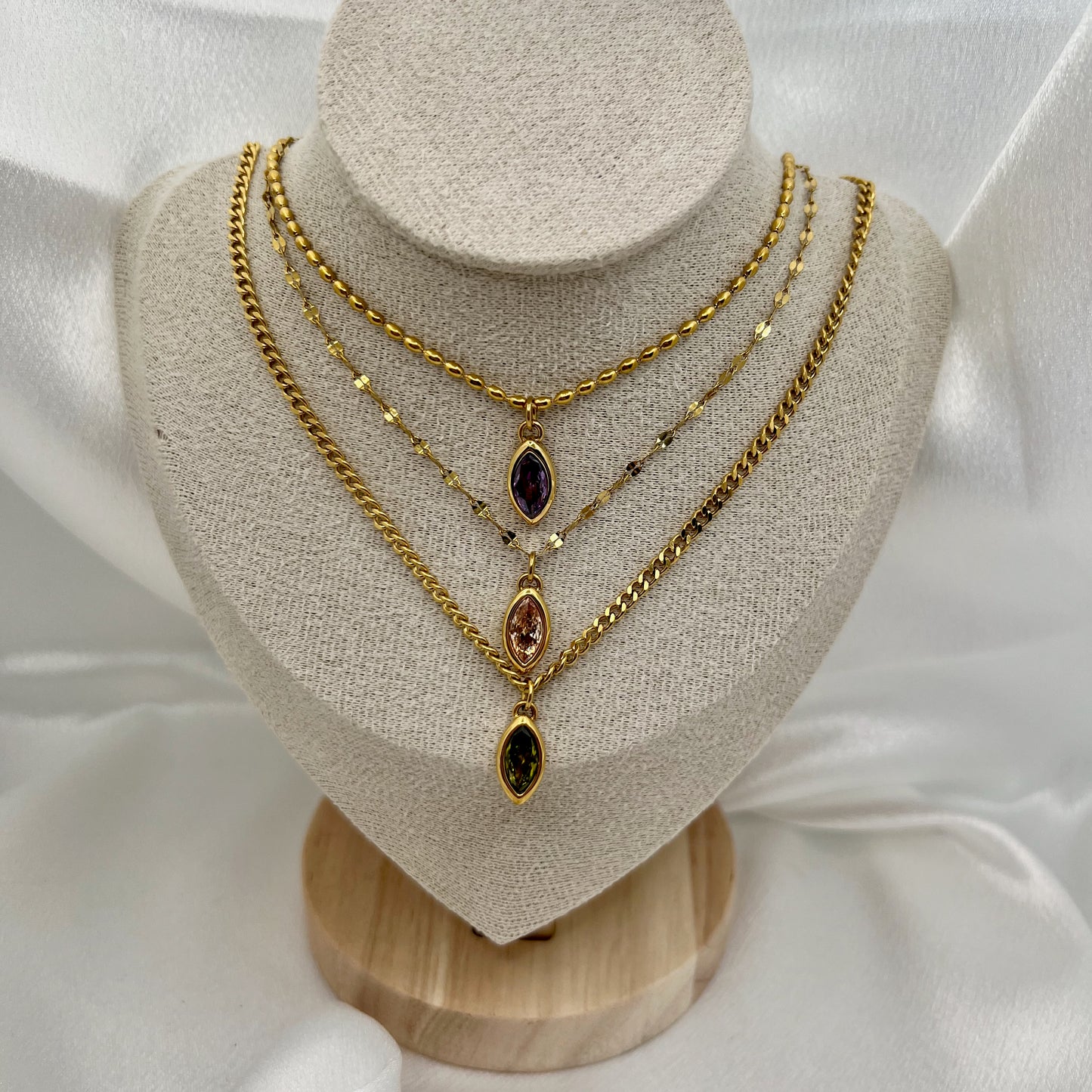 Vera Marquise Necklace