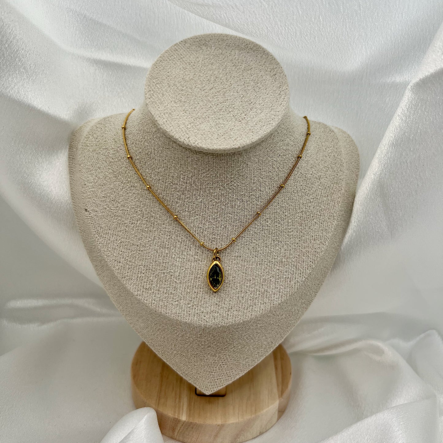 Vera Marquise Necklace