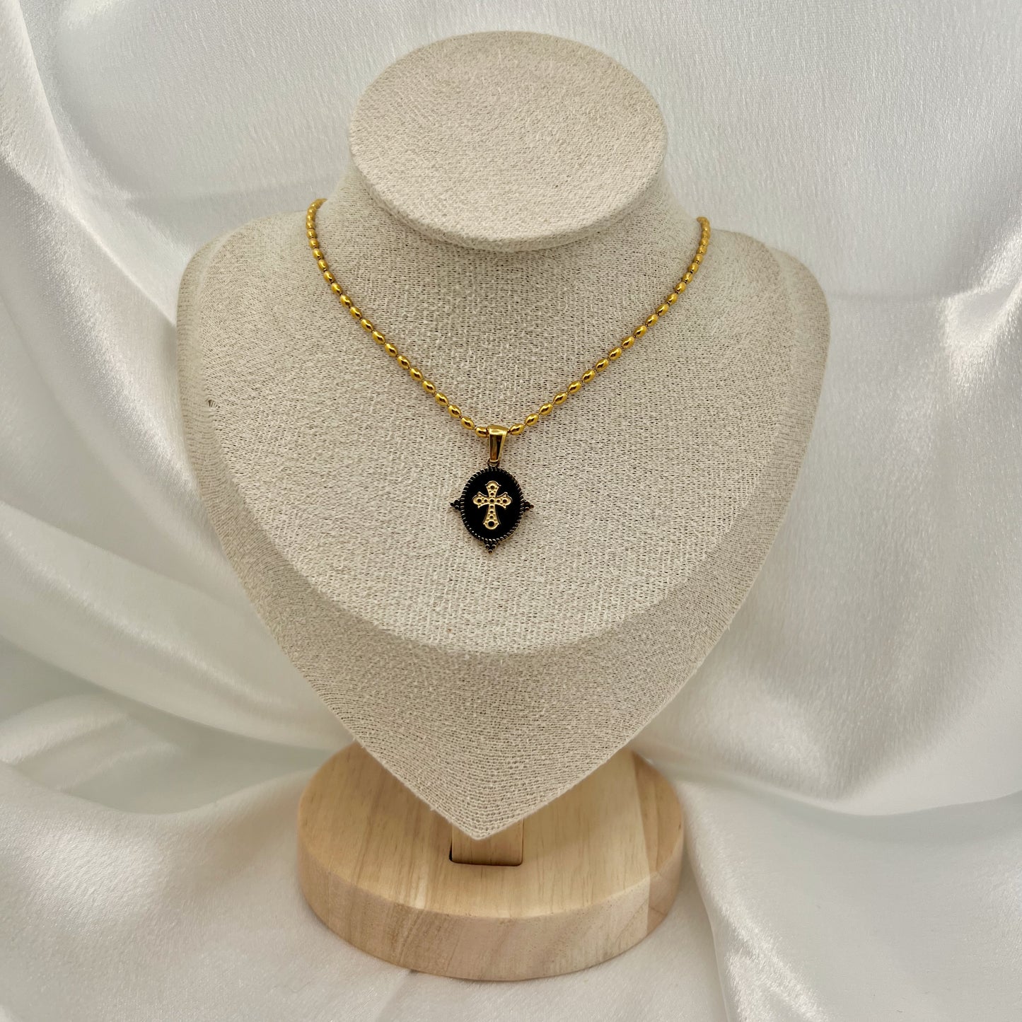 Vittoria Cross Medallion Necklace