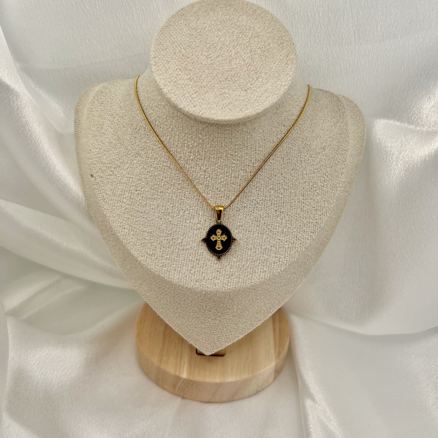Vittoria Cross Medallion Necklace